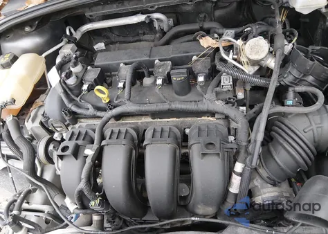 2017 Ford Focus Se z USA, uszkodzony, nr VIN 1FADP3F28HL278636